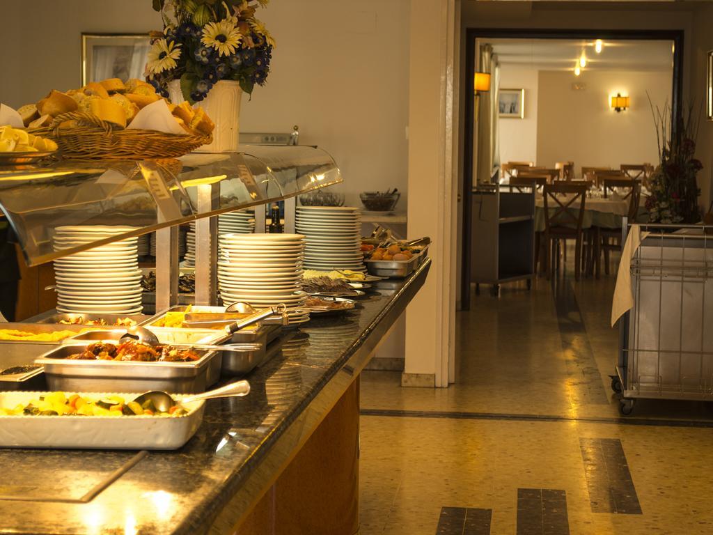 Hotel Parc Росас Экстерьер фото
