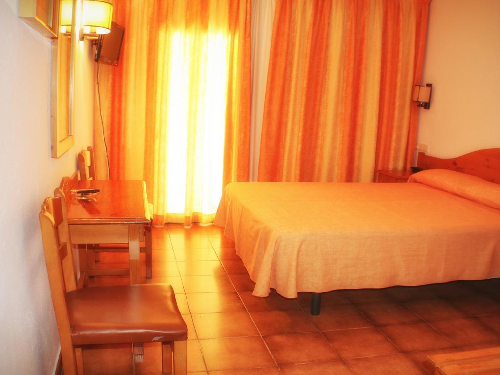 Hotel Parc Росас Экстерьер фото